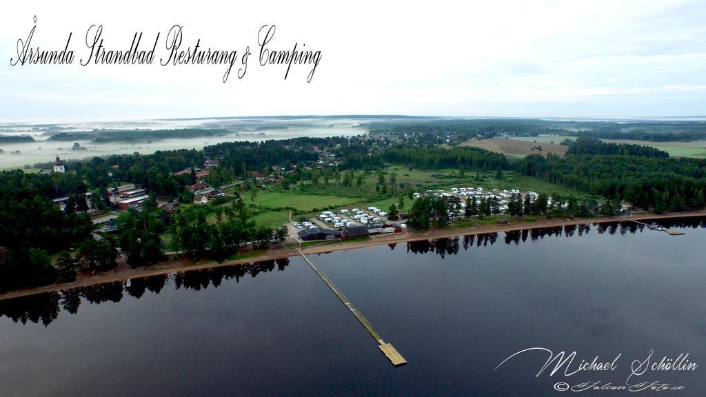 Arsunda Strandbad Sjoesunda Vandrarhem Bagian luar foto