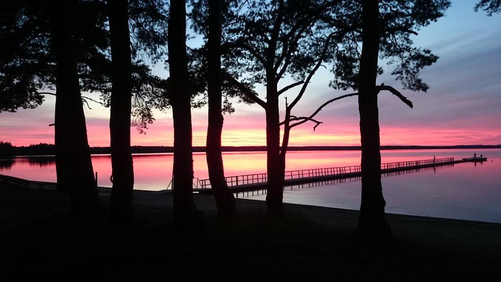 Arsunda Strandbad Sjoesunda Vandrarhem Bagian luar foto