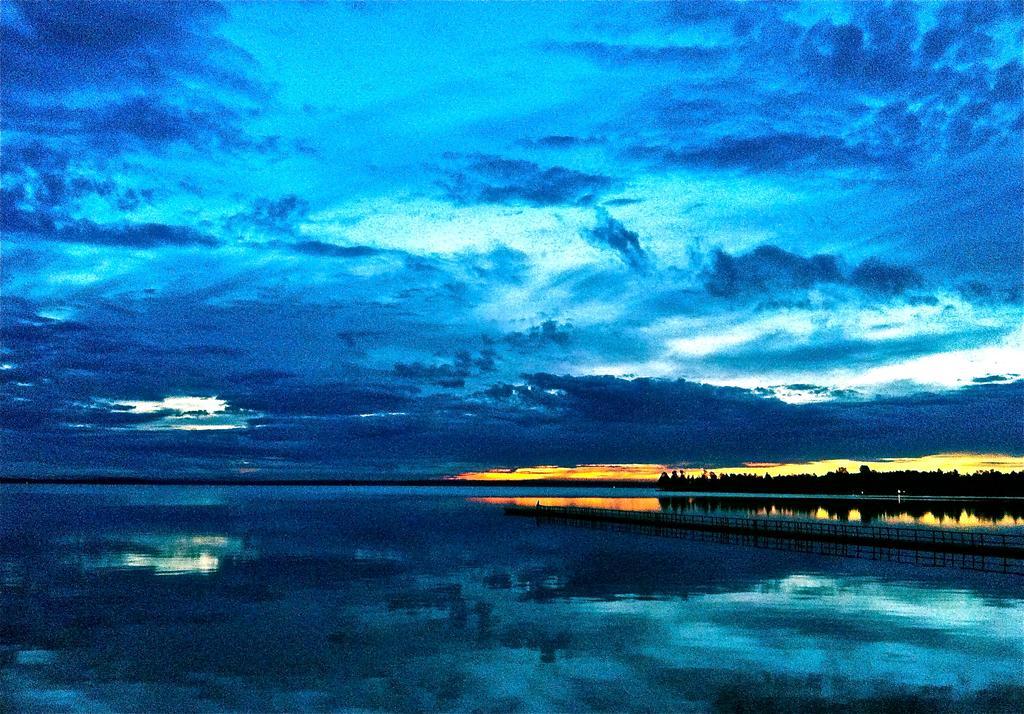 Arsunda Strandbad Sjoesunda Vandrarhem Bagian luar foto