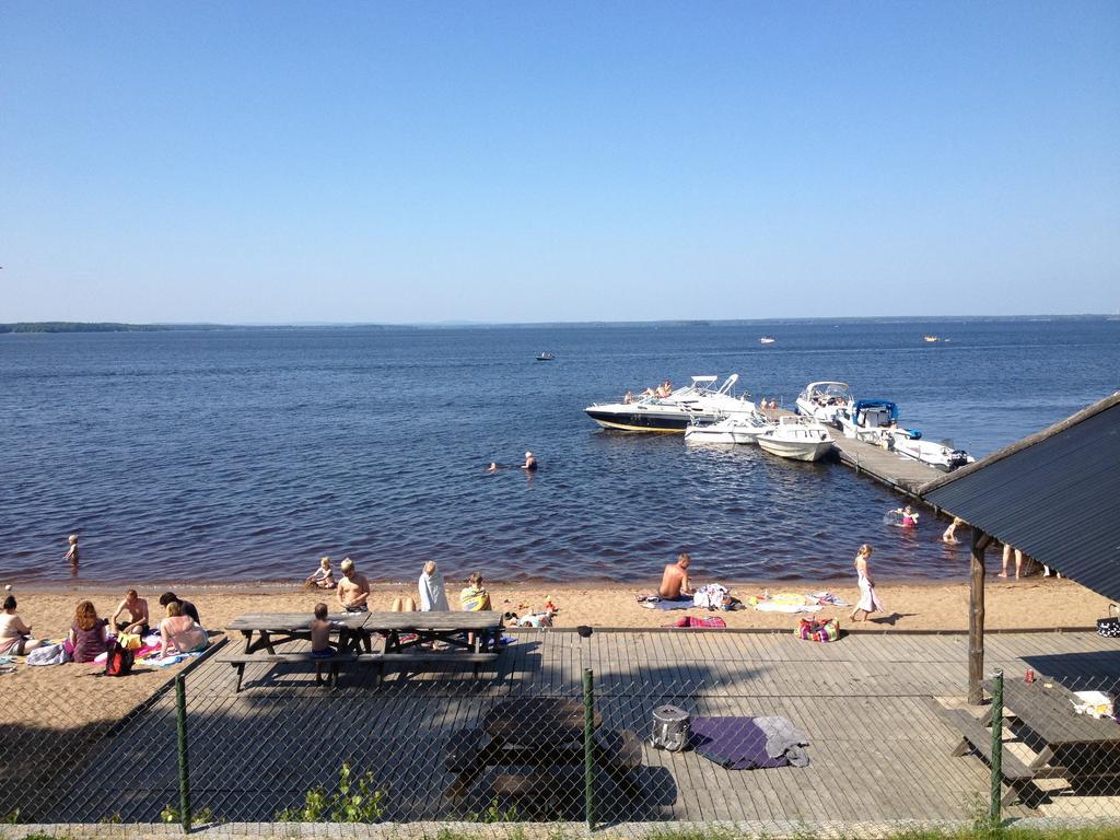 Arsunda Strandbad Sjoesunda Vandrarhem Bagian luar foto